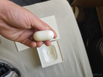 Airpods Pro 2. generace s USB-C - 9
