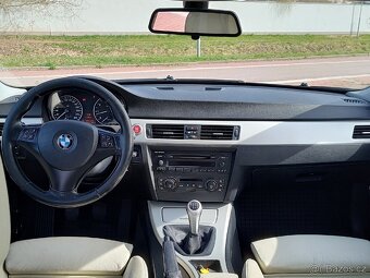 BMW E91 320i - 9