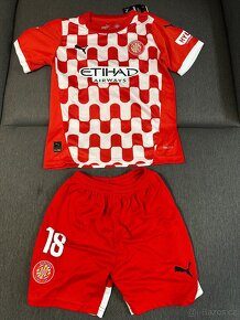 Dětské fotbalové dresy - Liverpool, Barcelona, paris, atd - 9