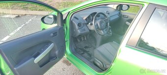 Mazda 2 - 9