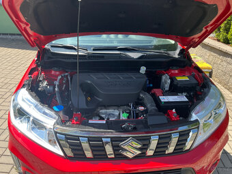 Suzuki Vitara,1,4-103kw,4x4,Pemium,CZ,1.maj.servis - 9