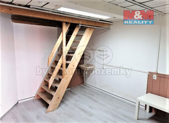 Pronájem obchodních prostor, 35 m2, Kladno, ul. Váňova - 9