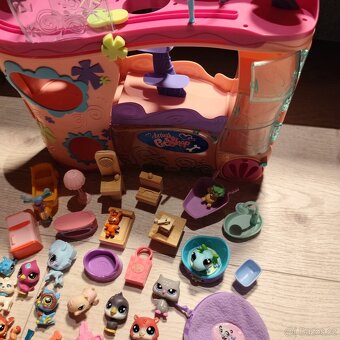 Littlest Pet shop krásná sadička - 9