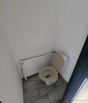 Pronájem prostor 2+1 po rekonstrukci - 55m2 - 9
