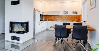 Zařízený dům 3kk, Vrbovec. okr. Znojmo - 9