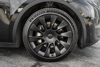 Tesla Model Y Long Range Dual Motor AWD 378kw (514PS) DPH - 9