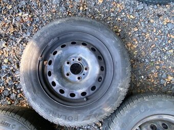 146. sada zimní kola 195/65 r15 5x114,3 Hyundai KIA - 9