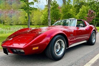 Chevrolet Corvette 1973 – klasický americký kabriolet s V8 - 9