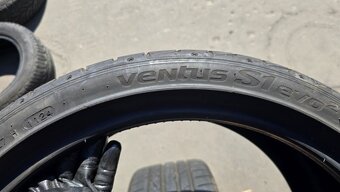 Letní pneu 245/35/19 Hankook - 9