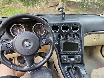 Alfa Romeo 159 1.75 TBi 2010 - 9