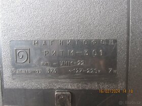 RUSKÝ kazetový magnetofon zn.RYTM - 9