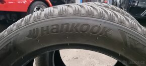 Pneu Hankook 215/55 R17 98V - 9