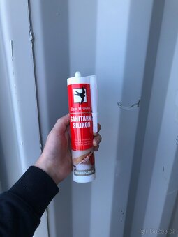 Lepidla a těsnící materiály - 9