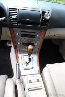 Subaru Legacy Outtback 2,5 XT - 9
