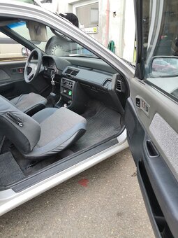 Prodám Honda Civic IV Hatchback 1990 1,5 16V, 66 Kw - 9
