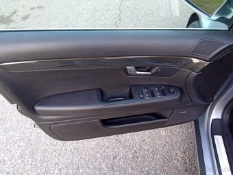 Prodám Audi s4 - nehavarované - 9