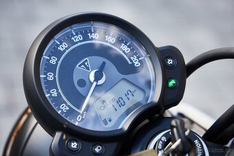 Triumph Street Scrambler 2017 - 9