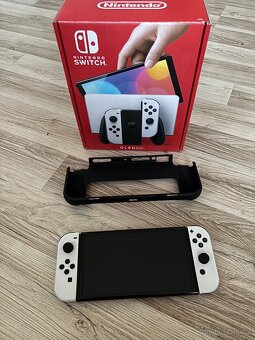 Nintendo switch oled - 9