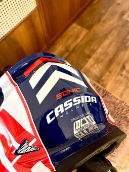 Helma Cassida Cross Cup Sonic červená - modrá- bílá - 9