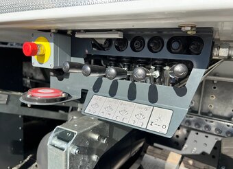 Mercedes-Benz Arocs 2640 6x4 - pumpa k dopravě betonu - 9
