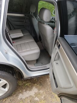 VW Touareg 3.0TDI - 9