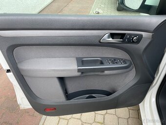 VW Touran 1,6tdi, mód 2011, bluemotion - 9