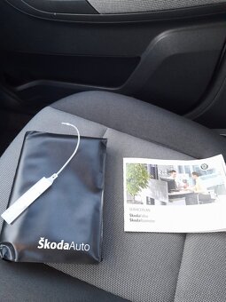 Škoda Roomster 1.4i 16V 63kw,121tkm,serv.kniha - 9