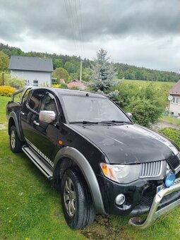 Mitsubishi l 200 - 9
