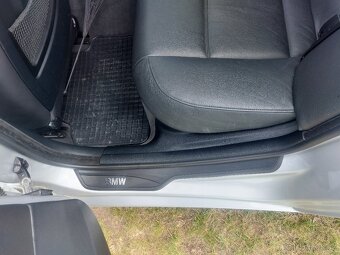 BMW e91 330xd 170kW manual - 9