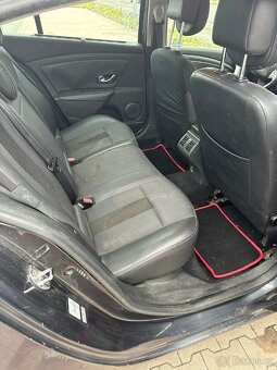 RENAULT FLUENCE - 9