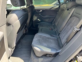 AUDI Q8 50 TDI QUATTRO S-LINE AIR B&O V ZÁRUCE - 9