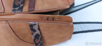 SKVĚLÉ NADKOTNÍKOVÉ KOZAČKY-FOOTFLEX-vel. 40 - 9