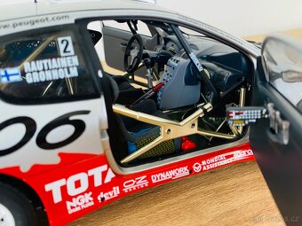Peugeot 206 WRC AUTOart 1:18 - 9