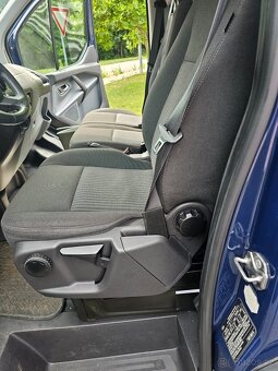 Ford Transit Custom 2,2tdci 114kw 2x šoupačky 9.míst model 2 - 9