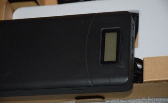 XTPower XT-20000 QC3 powerbanka,20100mAh,USB,DC zásuvka,NOVÁ - 9