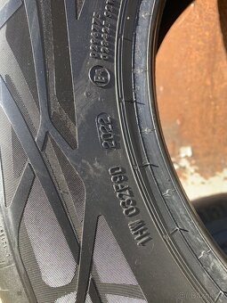 2ks 185/65/15 Continental 2022/88H/nove letní 6.3m - 9