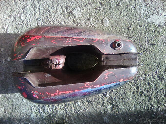 Jawa 250/350 Kývačka ND-podsedl.plechy,nádrž, - 9