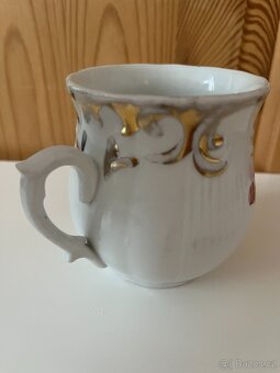 Starožitný hrneček buclák - 9