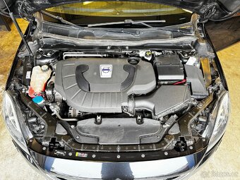 Volvo v40 d3 - 9