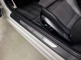 BMW M3 E92/Carbon + M Driver's paket/servis/ČR-1. m./45 tkm - 9