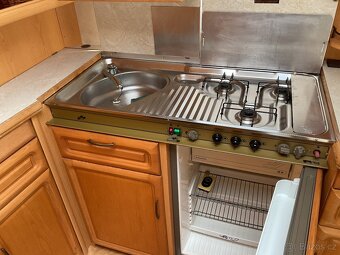 Karavan Fendt Platin510 r.v 2000 - 9