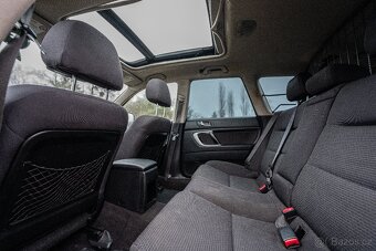 2007 Subaru legacy outback 2.5l Benzín Manuál. - 9