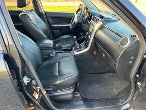 Suzuki Grand Vitara 2.0 benzín 4x4 plně pojízdné - 9