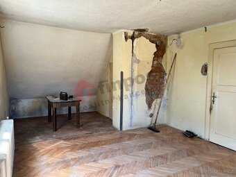 Prodej rodinného domu v Mirošovicích, 176m2 a pozemek 1276m2 - 9
