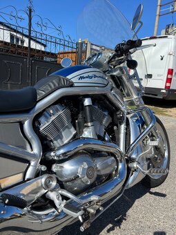 Harley-Davidson VRSCR - 9