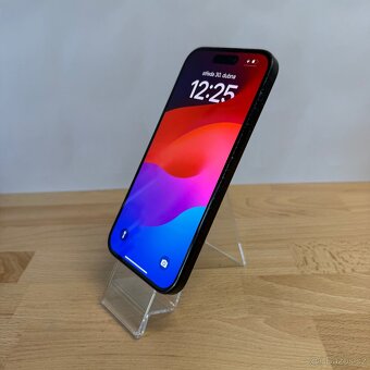 iPhone 15 128GB, černý, eSIM (12 měsíců záruka) - 9