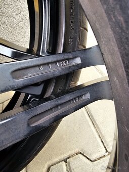 5x112 r20 Motec - 9