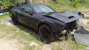 Dodge Challenger 6.4 SRT náhradní díly - 9