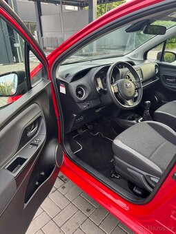 Toyota Yaris Y20 - 9