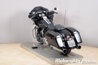 Harley-Davidson FLTRXS Road Glide Special 2017 - 9